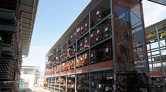 pallet rack with roof