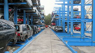 Cantilever racking for cars
