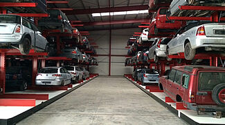 Mobile cantilever racking system