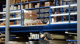 Cantilever racking mezzanine floor